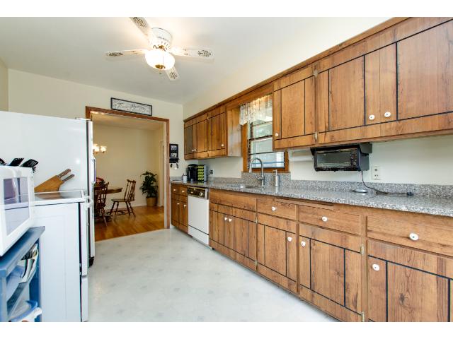 3947 Stacker Pl, Saint Paul, MN 55110 photo 7