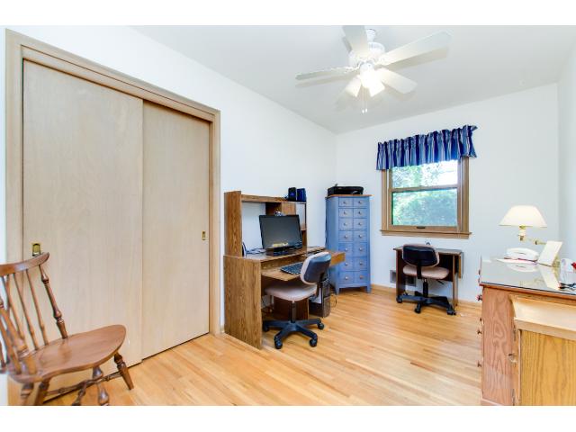 3947 Stacker Pl, Saint Paul, MN 55110 photo 11