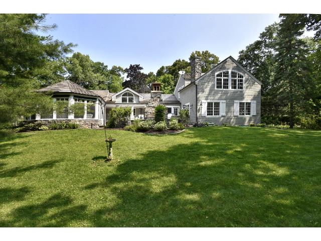 20365 Linden Rd, Excelsior, MN 55331 photo 1