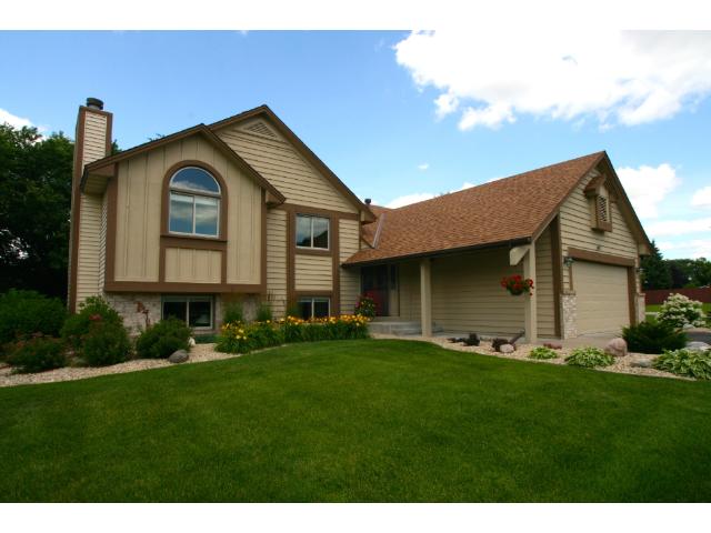 1407 Cutters Ln, Eagan, MN 55122 photo 1