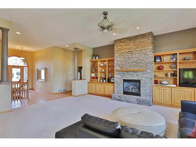 1325 Cobblestone Rd N, Champlin, MN 55316 photo 2