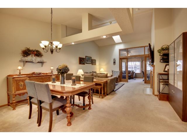 14918 Bittersweet Ct, Rosemount, MN 55068 photo 6