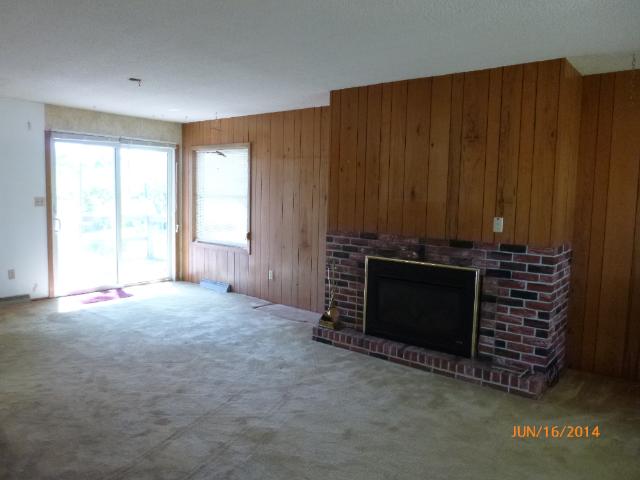203 6th St, Kenyon, MN 55946 photo 6