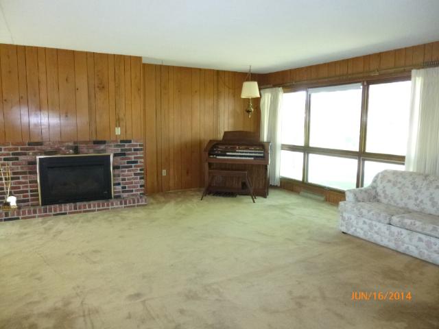 203 6th St, Kenyon, MN 55946 photo 7