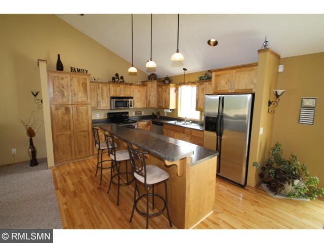 2421 Ruby St, Saint Augusta, MN 56301 photo 4