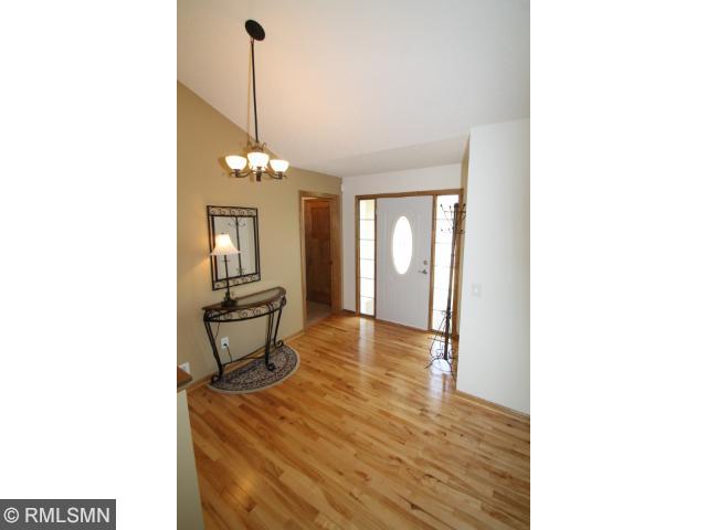 2421 Ruby St, Saint Augusta, MN 56301 photo 7