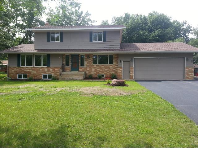 1319 Pattison Rd, Saint Cloud, MN 56303 photo 1