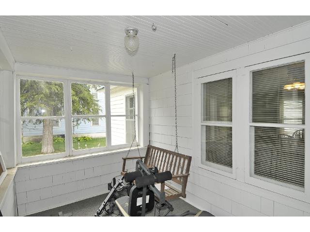 509 4th Ave SE, Waseca, MN 56093 photo 4