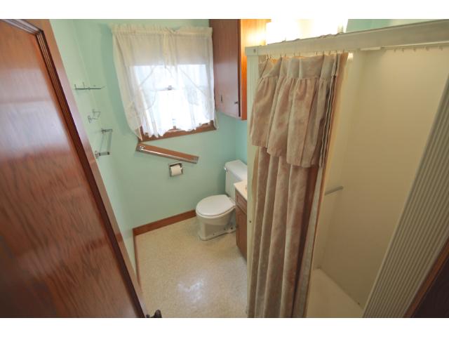 6421 E River Rd, Minneapolis, MN 55432 photo 8