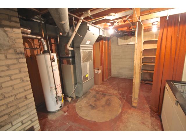 6421 E River Rd, Minneapolis, MN 55432 photo 14