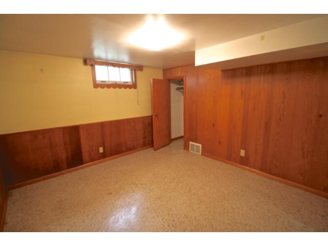 6421 E River Rd, Minneapolis, MN 55432 photo 10