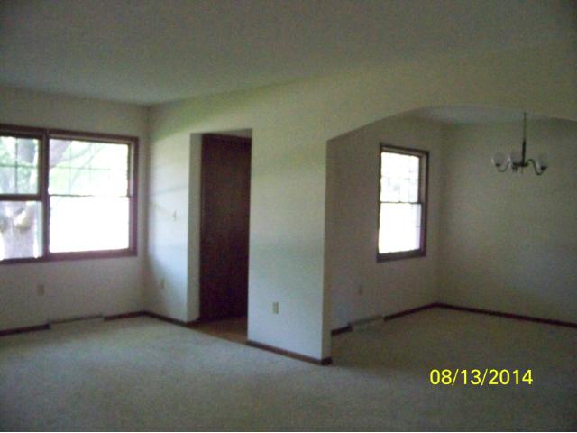 312 Riverside St, Mora, MN 55051 photo 4