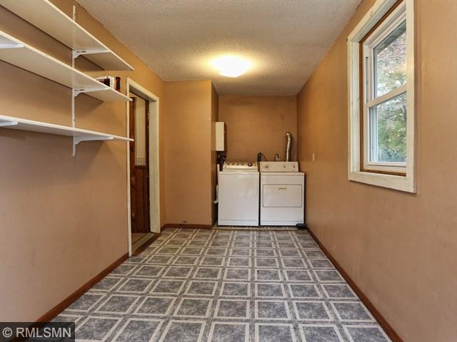 609 Spring St, River Falls, WI 54022 photo 7