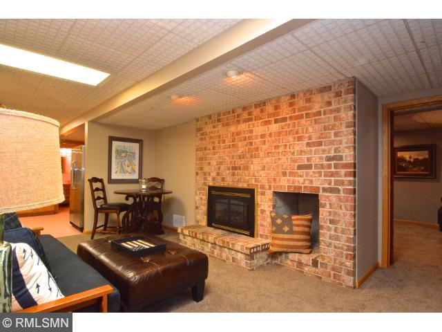 4635 Maple Hill Dr, Excelsior, MN 55331 photo 14