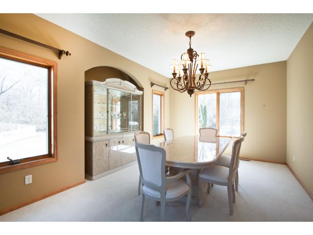 3748 Drumcliffe Ct, Rosemount, MN 55068 photo 8