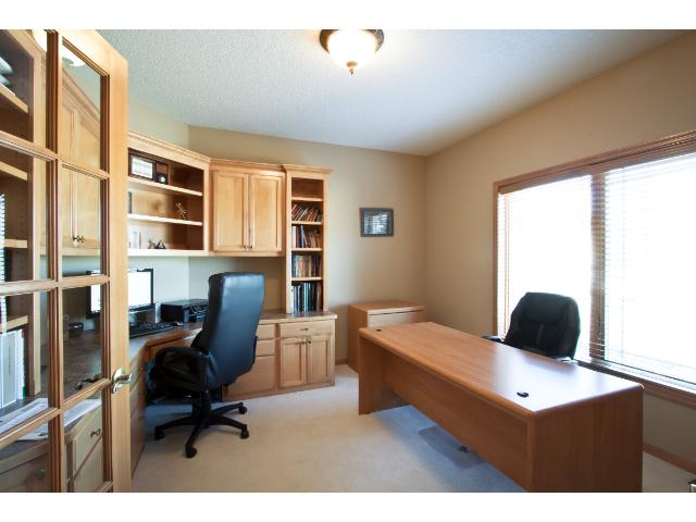 3748 Drumcliffe Ct, Rosemount, MN 55068 photo 10