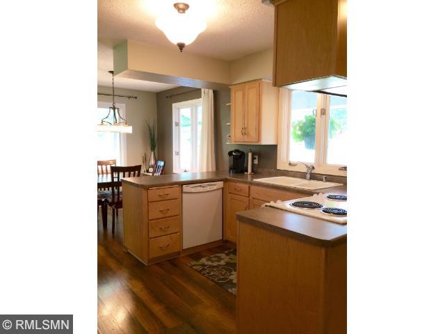 812 Clark Pl, Saint Cloud, MN 56301 photo 4