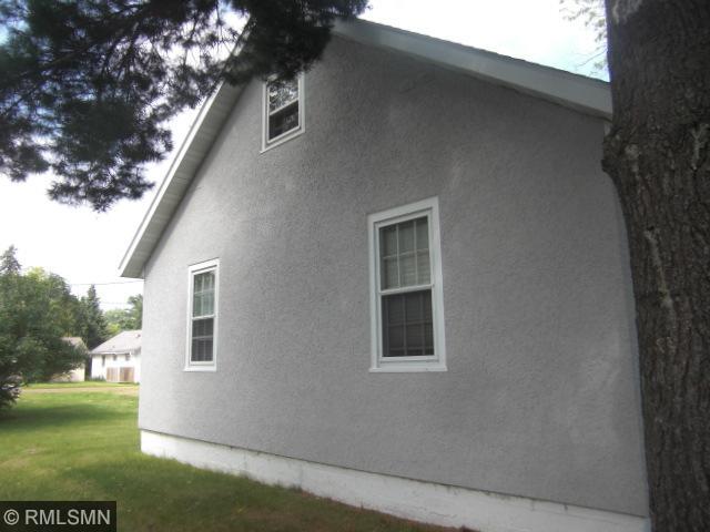 1817 Pine St, Brainerd, MN 56401 photo 2