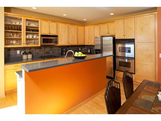 2025 Schoolmaster Dr, Chaska, MN 55318 photo 3