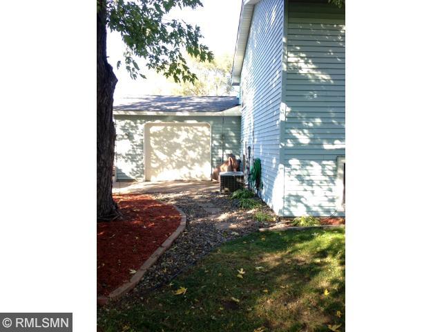 6201 Thousand Pines Entry, Champlin, MN 55316 photo 6