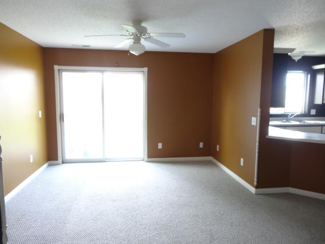 939 Cypress Rd #33, Saint Cloud, MN 56303 photo 3