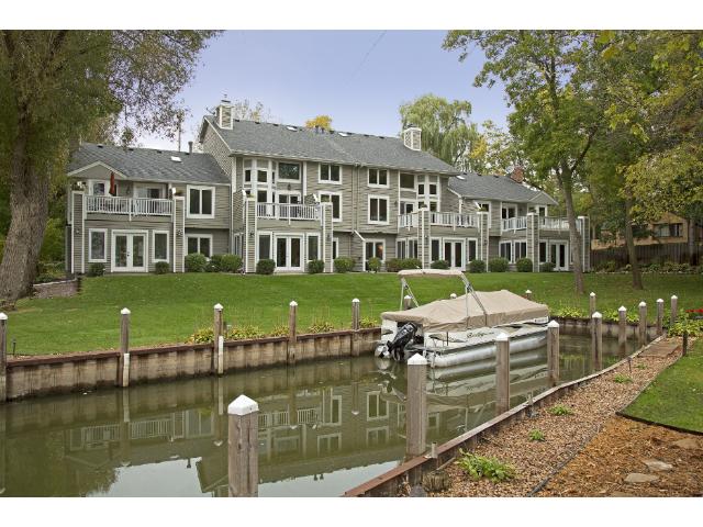 1762 Commerce Blvd, Mound, MN 55364 photo 1