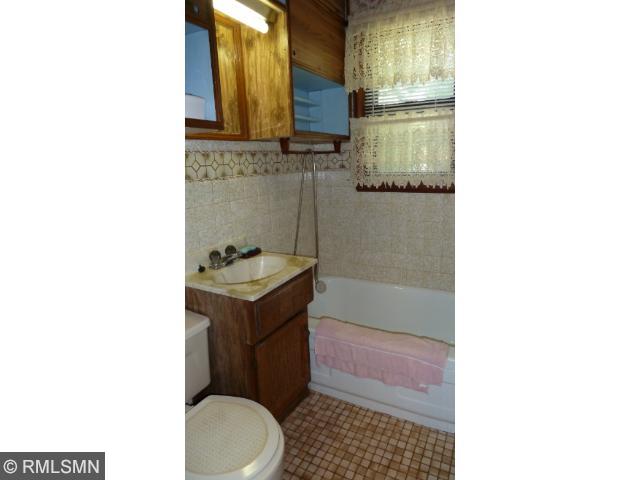 49 Circle Dr, Circle Pines, MN 55014 photo 4