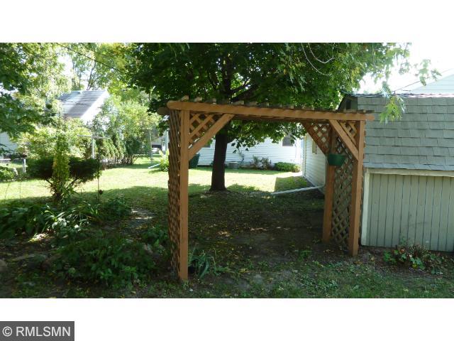 49 Circle Dr, Circle Pines, MN 55014 photo 13