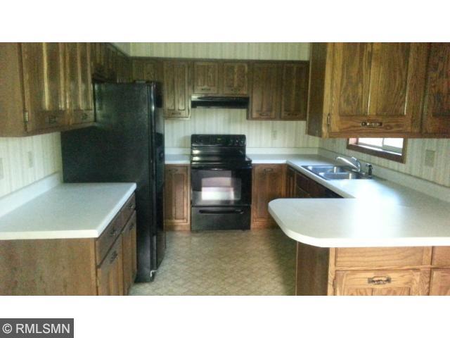 415 4th Ave SE, Milaca, MN 56353 photo 6