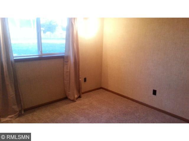 415 4th Ave SE, Milaca, MN 56353 photo 14