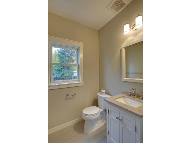 18545 Azure Rd, Wayzata, MN 55391 photo 9