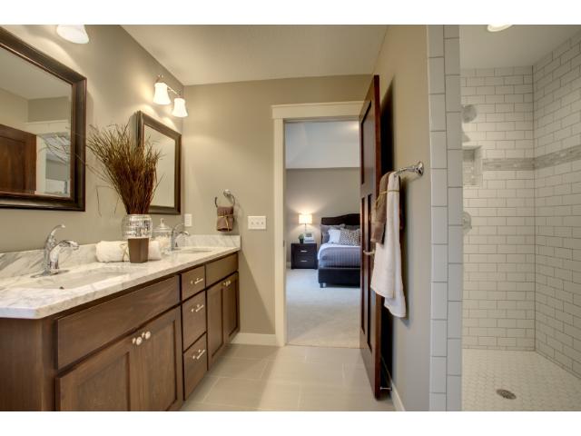 18545 Azure Rd, Wayzata, MN 55391 photo 13