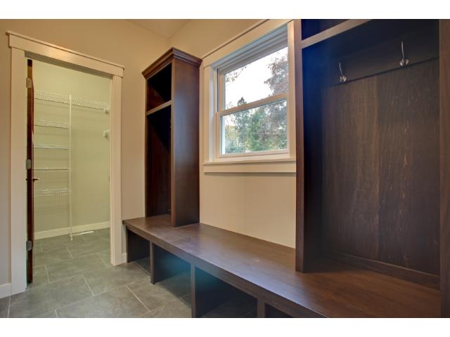 18545 Azure Rd, Wayzata, MN 55391 photo 10