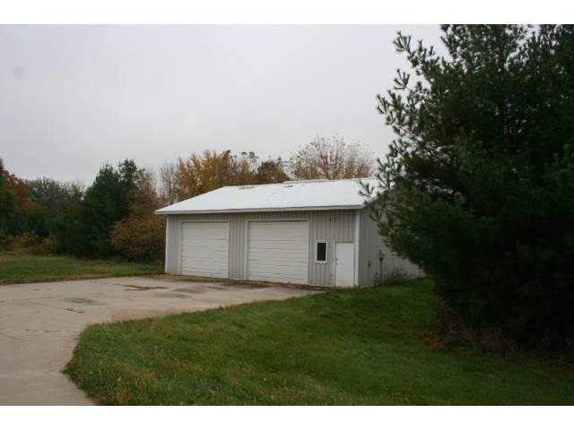 10540 Cain Rd, Rogers, MN 55374 photo 2