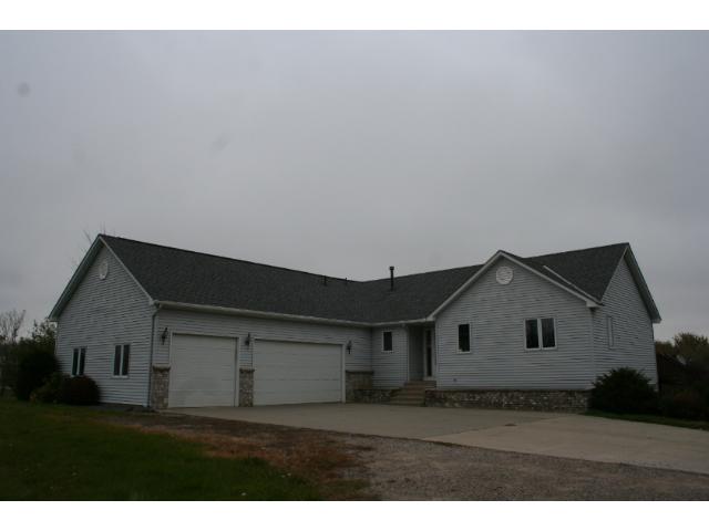 10540 Cain Rd, Rogers, MN 55374 photo 1
