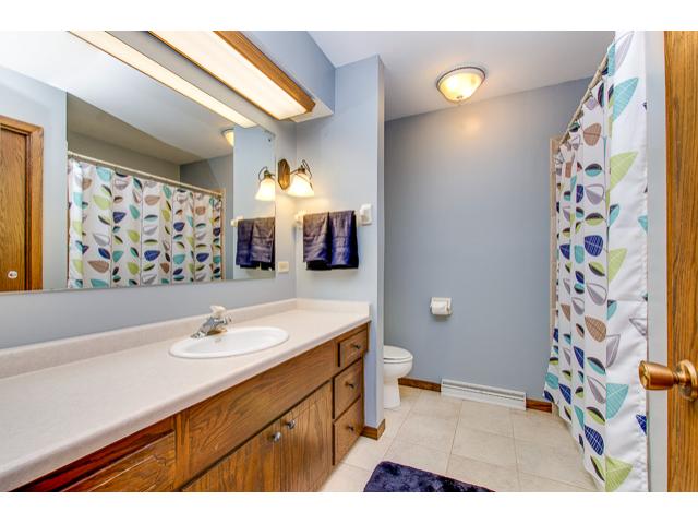 5438 Bald Eagle Blvd E, Saint Paul, MN 55110 photo 15