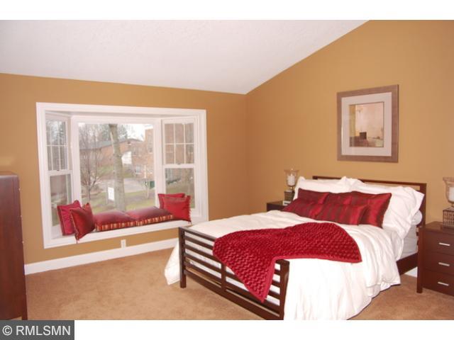 436 3rd St, Excelsior, MN 55331 photo 8
