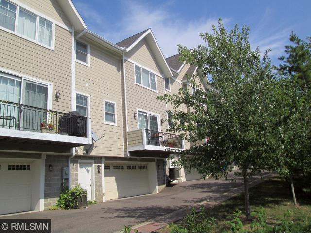 436 3rd St, Excelsior, MN 55331 photo 2