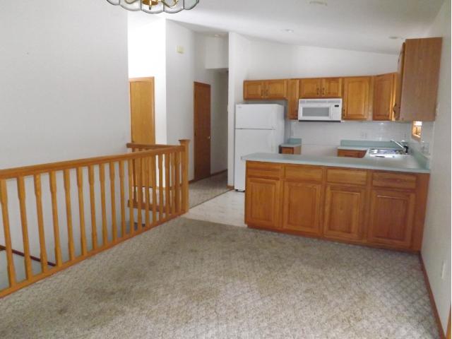 12609 Chestnut Dr, Baxter, MN 56425 photo 2