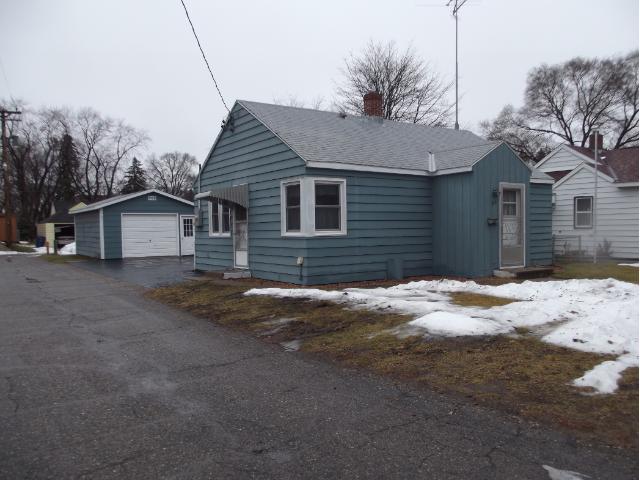317 27th Ave N, Saint Cloud, MN 56303 photo 2