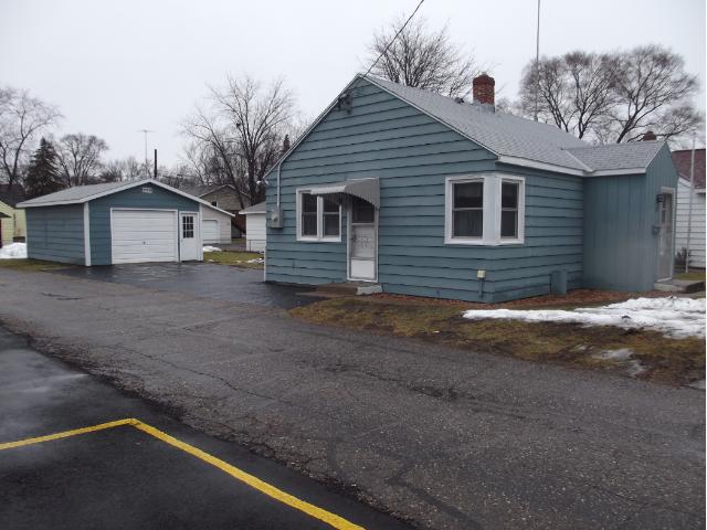 317 27th Ave N, Saint Cloud, MN 56303 photo 14