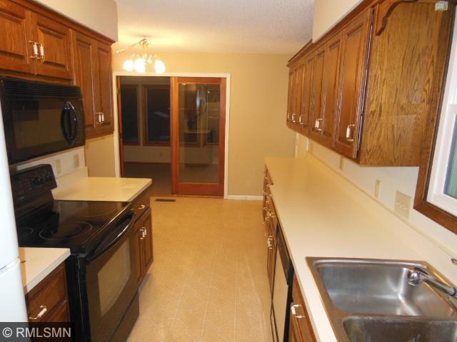 1391 Broadview Ave, Chaska, MN 55318 photo 8