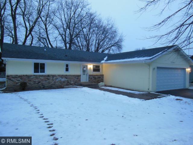 1391 Broadview Ave, Chaska, MN 55318 photo 1