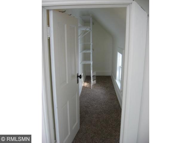 736 Bluff St, Red Wing, MN 55066 photo 9