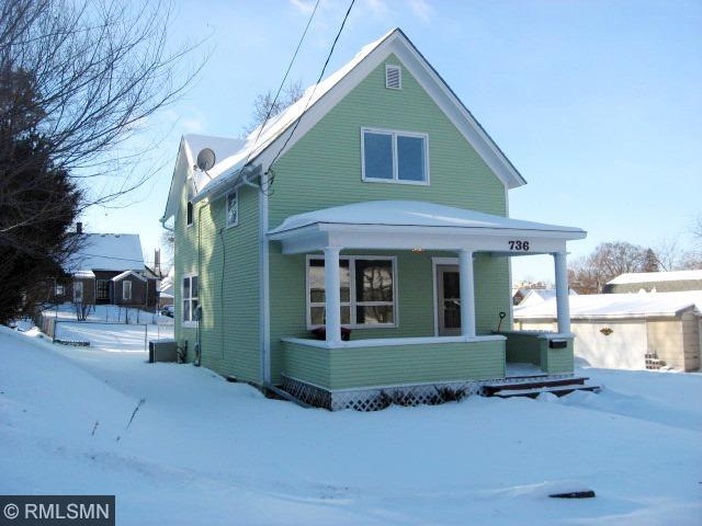 736 Bluff St, Red Wing, MN 55066 photo 2