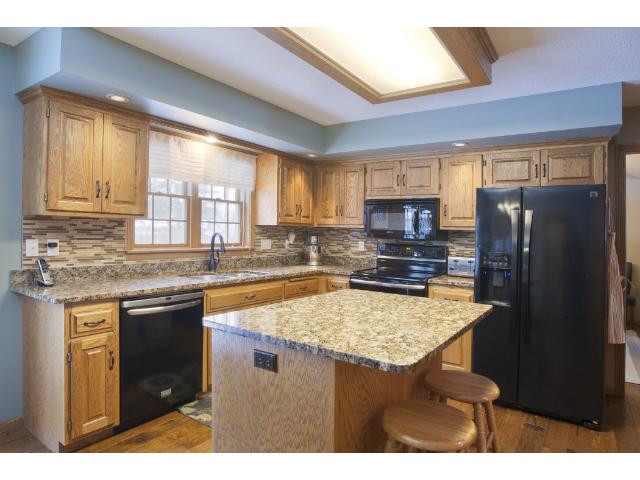 2245 Viking Dr, Saint Cloud, MN 56301 photo 4