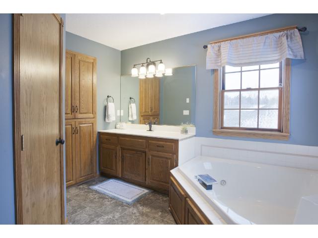 2245 Viking Dr, Saint Cloud, MN 56301 photo 13