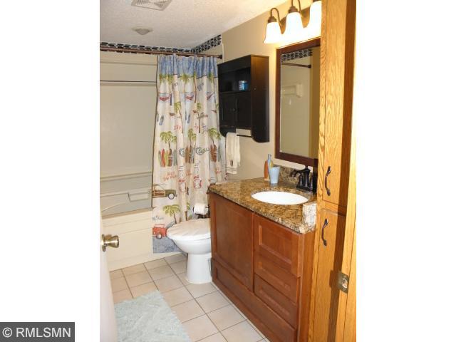 9407 Hillside Dr, Champlin, MN 55316 photo 10