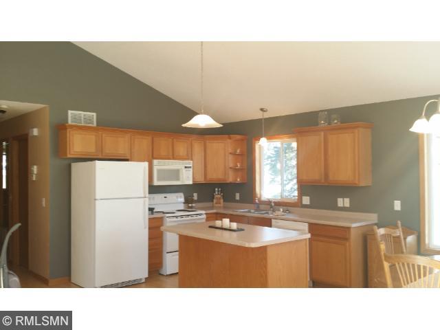 219 35th Ave N, Saint Cloud, MN 56303 photo 3