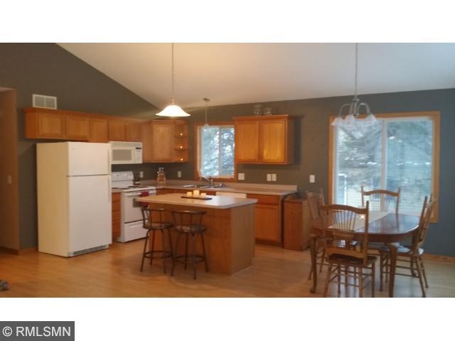 219 35th Ave N, Saint Cloud, MN 56303 photo 4